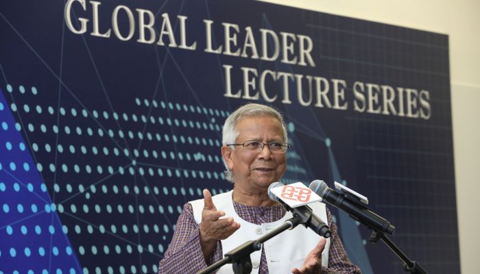 PolyU was honoured to have invited Prof. Muhammad Yunus, 2006 Nobel Peace Prize Laureate, to speak on “A World of Three Zeroes: Zero Poverty, Zero Unemployment, and Zero Net carbon Emission”. 