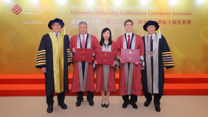Council Chairman Dr Lam Tai-fai (left) and President Prof. Jin-Guang Teng (right) welcomed the new University Fellows: (from second leftmost to right) Mr Benedict Sin, Ms Cecilia Ho, and Mr Peter Sit at the conferment ceremony held on 26 April.