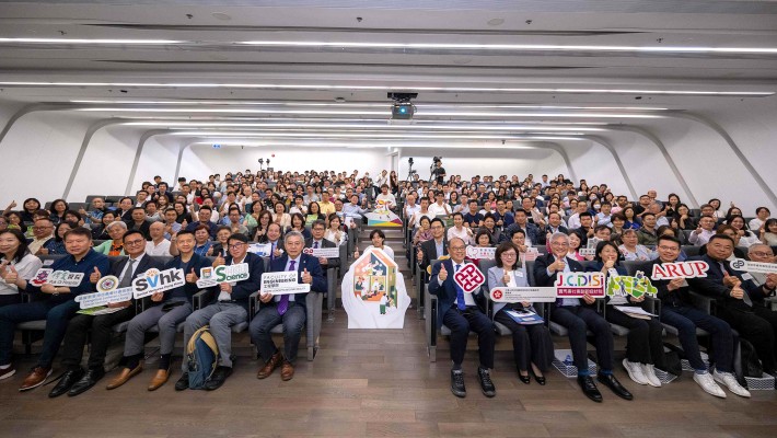 The “One from Hundred Thousand” Social Innovation Symposium was organised by the PolyU Jockey Club Operation SoInno Project.