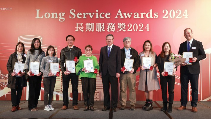 Colleagues with 35 years of service pictured with President Prof.Jin-Guang Teng (fifth from right).